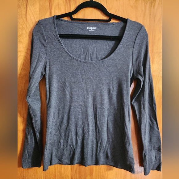 Old Navy Charcoal Gray Ribbed Long Sleeve Top Size Medium - Picture 1 of 3